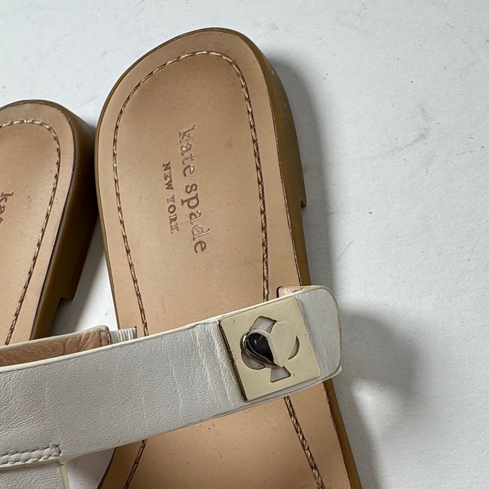 KATE SPADE Women's Castile White Leather Tan Sole Thong Toe‎ Sandals Size 8.5 - Picture 4 of 10